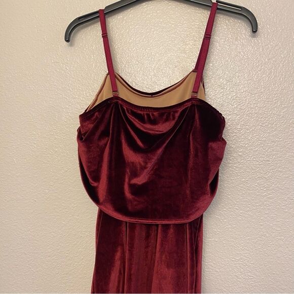 Revolution Tenth House Dance burgundy red velvet dress AS IT UNFOLDS RC24573 SA - Picture 4 of 11